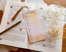 Afbeelding in Gallery-weergave laden, A to Z Tracking Bookmark
