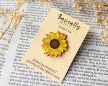 Afbeelding in Gallery-weergave laden, Sunflower Enamel Pin

