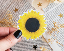 Afbeelding in Gallery-weergave laden, Holographic Glitter Sunflower Sticker
